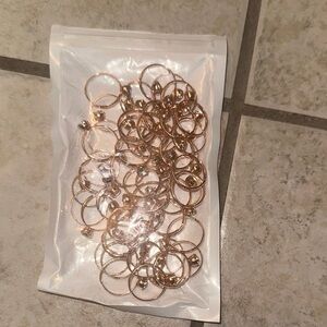 Amazon Gold Tone Women's Rings Set